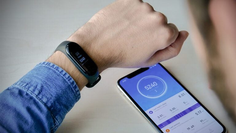 Test Xiaomi Mi Band 3 le moins cher des bracelets connectés est une