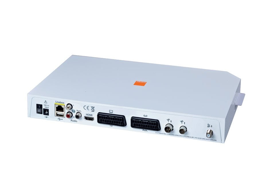 Orange Pack Livebox 2 (Compatible ADSL, TV par ADSL et Téléphonie illimité)
