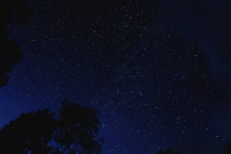 Application pour observer le ciel et et les étoiles