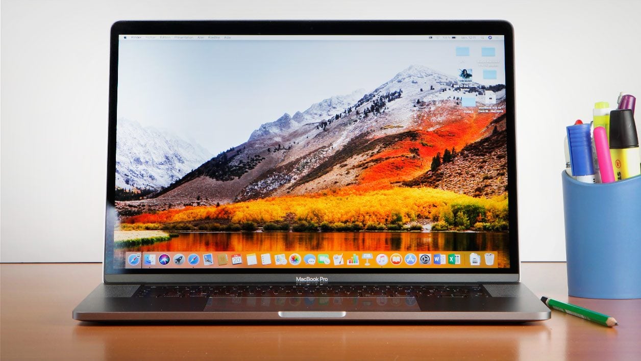MacBook Pro 15 pouces avec Touch Bar (2018) : de la puissance à revendre  pour les pros - CNET France