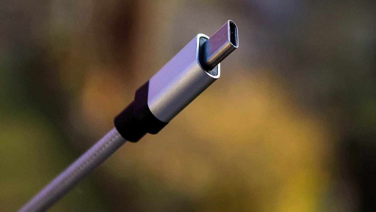 Ugreen Câble USB Type-C - Prend en Charge Protocole Huawei Supercharge 6A  max 66W à prix pas cher