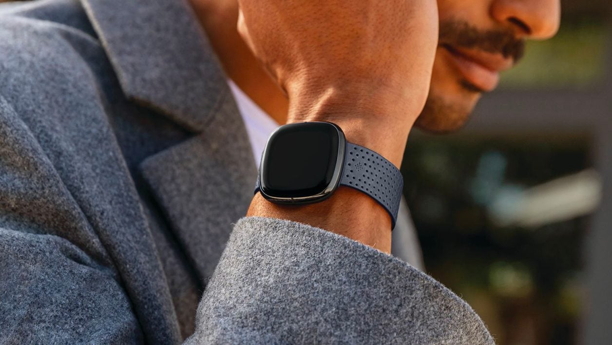 Test de la montre connectée Fitbit Sense : tout pour le bien-être
