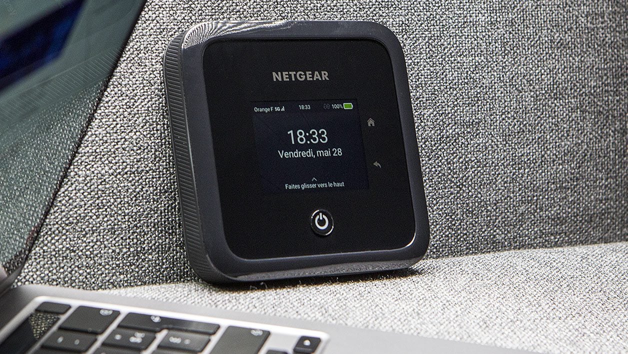 Le test du routeur de poche Netgear Nighthawk M5 5G et Wi-Fi 6
