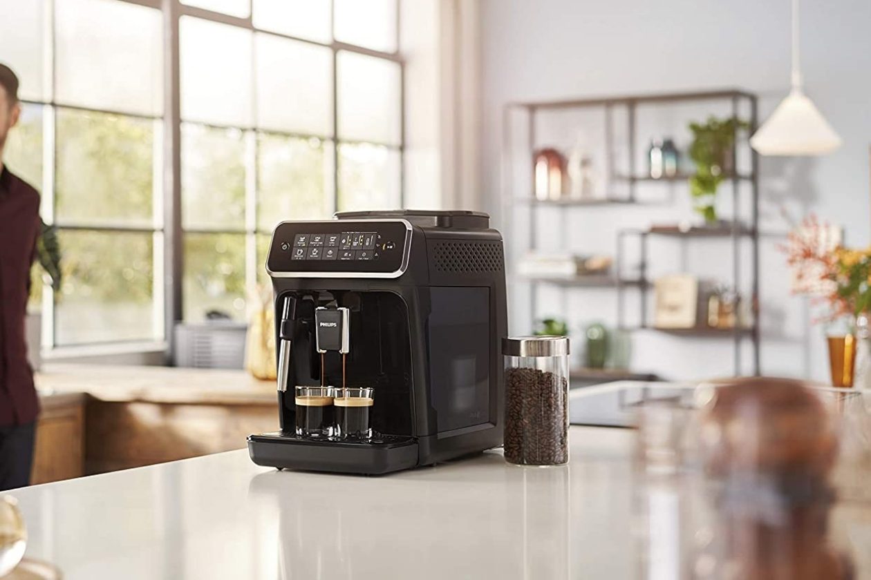 Machine à café grain Philips Series 3200 LatteGo EP3246/70