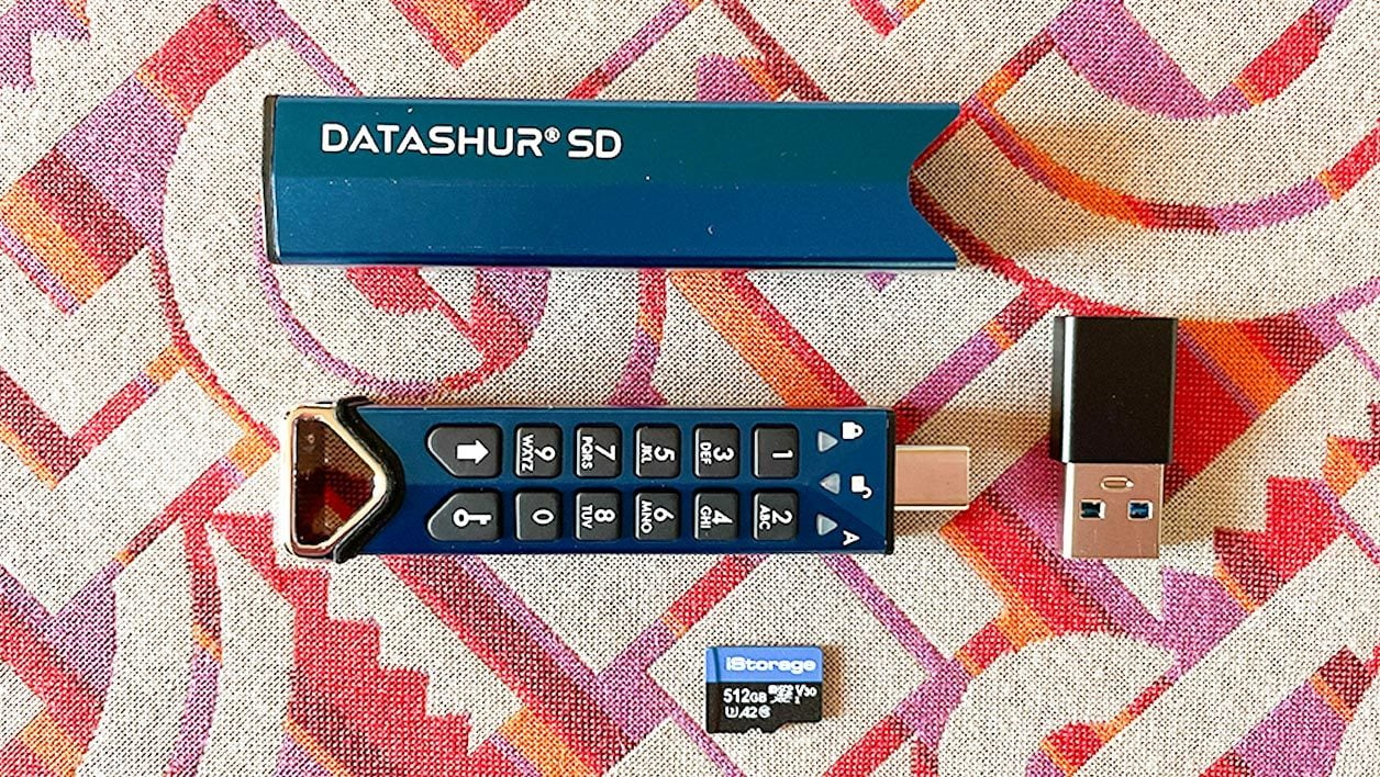 Que vaut la datAshur SD, cette étonnante clé USB sécurisée qui promet de  protéger vos données ?
