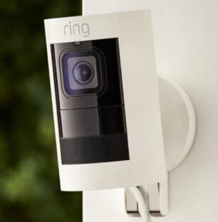 Caméra de surveillance Ring Stick Up Cam