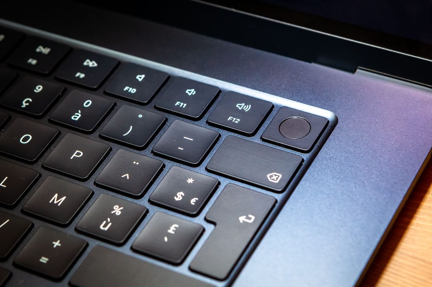 Test du MacBook Air 15 pouces (M2) : qui veut du « grand » ordinateur  portable d'Apple ? - Numerama