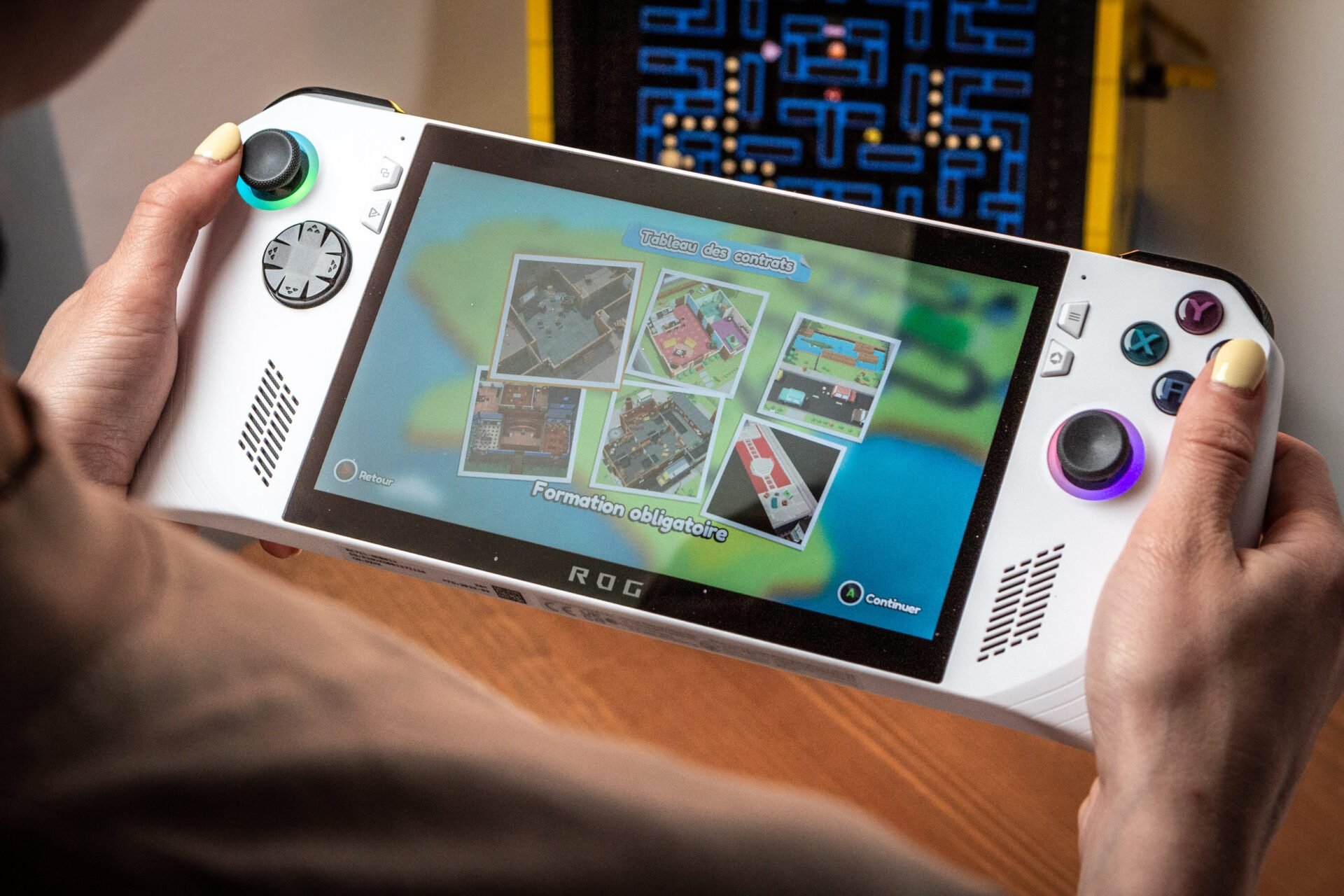 Prise en main de la ASUS ROG Ally: une console portable massive rivale du  Steam Deck taillée pour les jeux PC