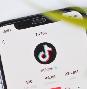 Tiktok Pub Recherche