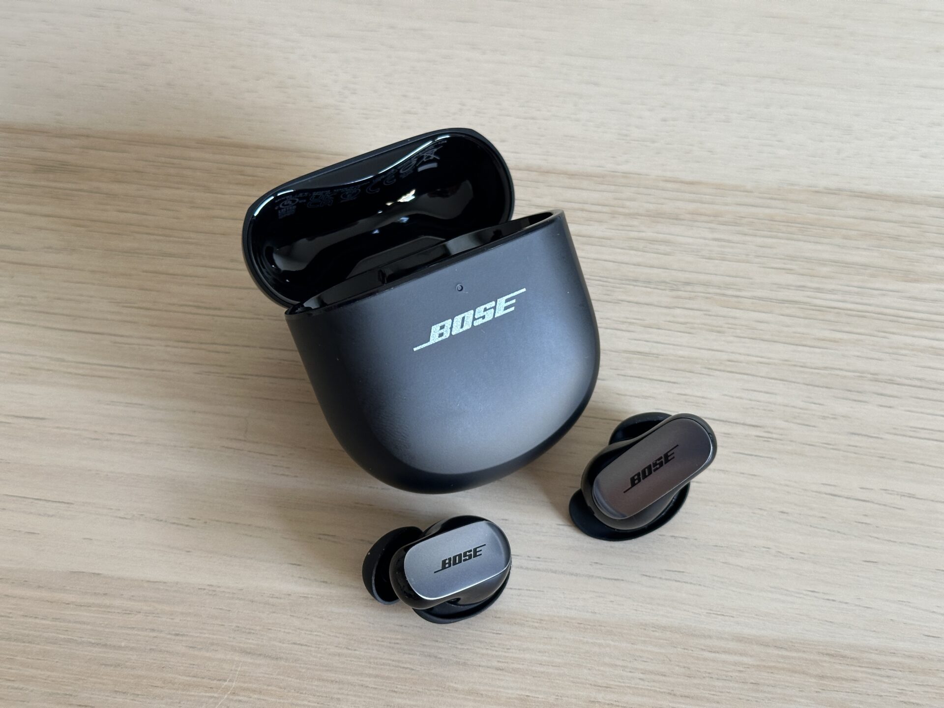 Le casque à réducteur de bruit Bose Quiet Comfort 25 désormais