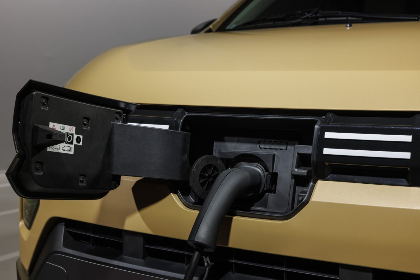 Dacia Spring Electrique Restylee 2024 Recharge