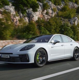 Porsche Panamera 4 4s E Hybrid 2024