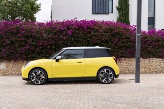 Bf Mini Cooper Se Sunny Side Yellow 042024 00032