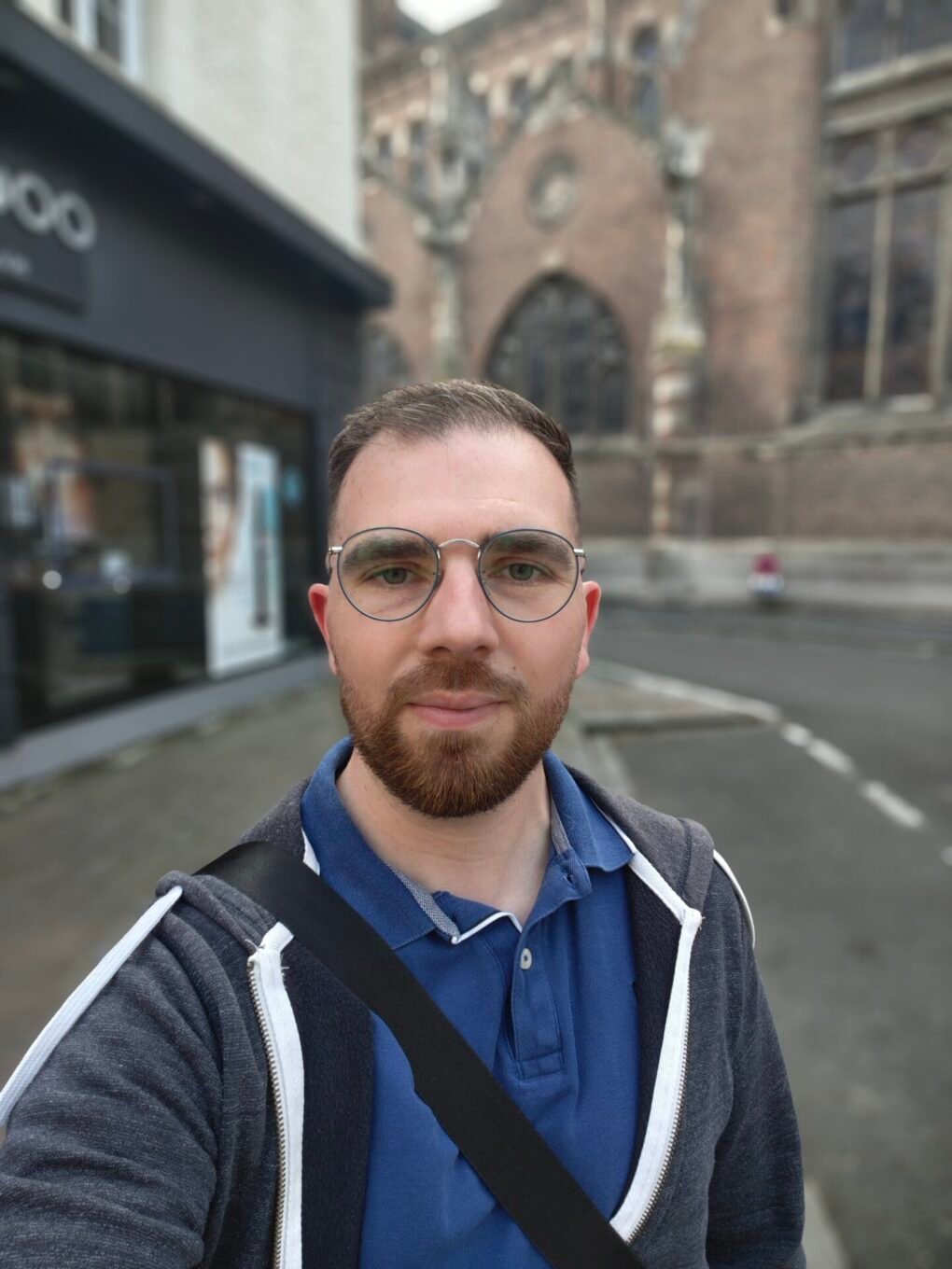Motorola Edge 50 Pro Selfie (1)