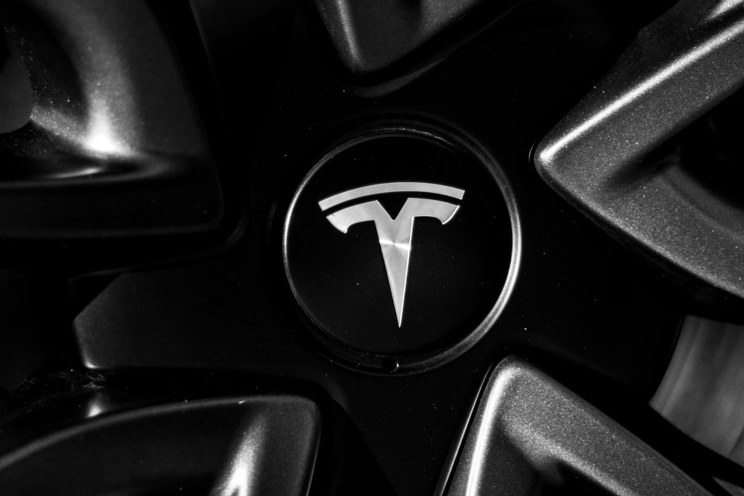 Tesla Logo Roue