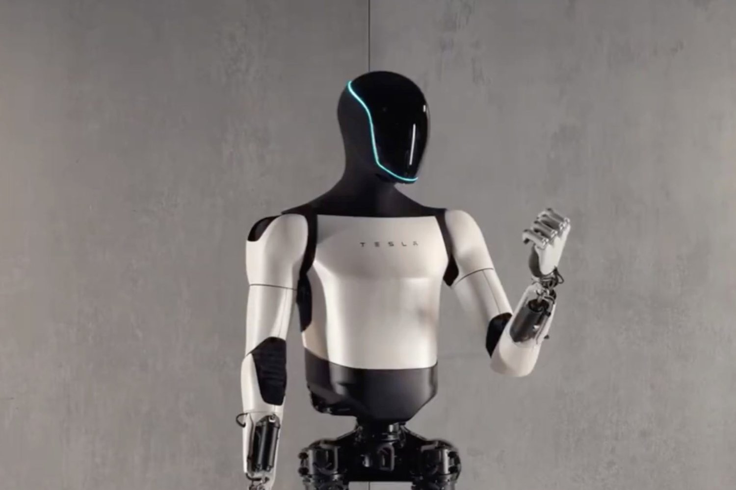 Tesla : changement de programme pour le robot humanoïde Optimus