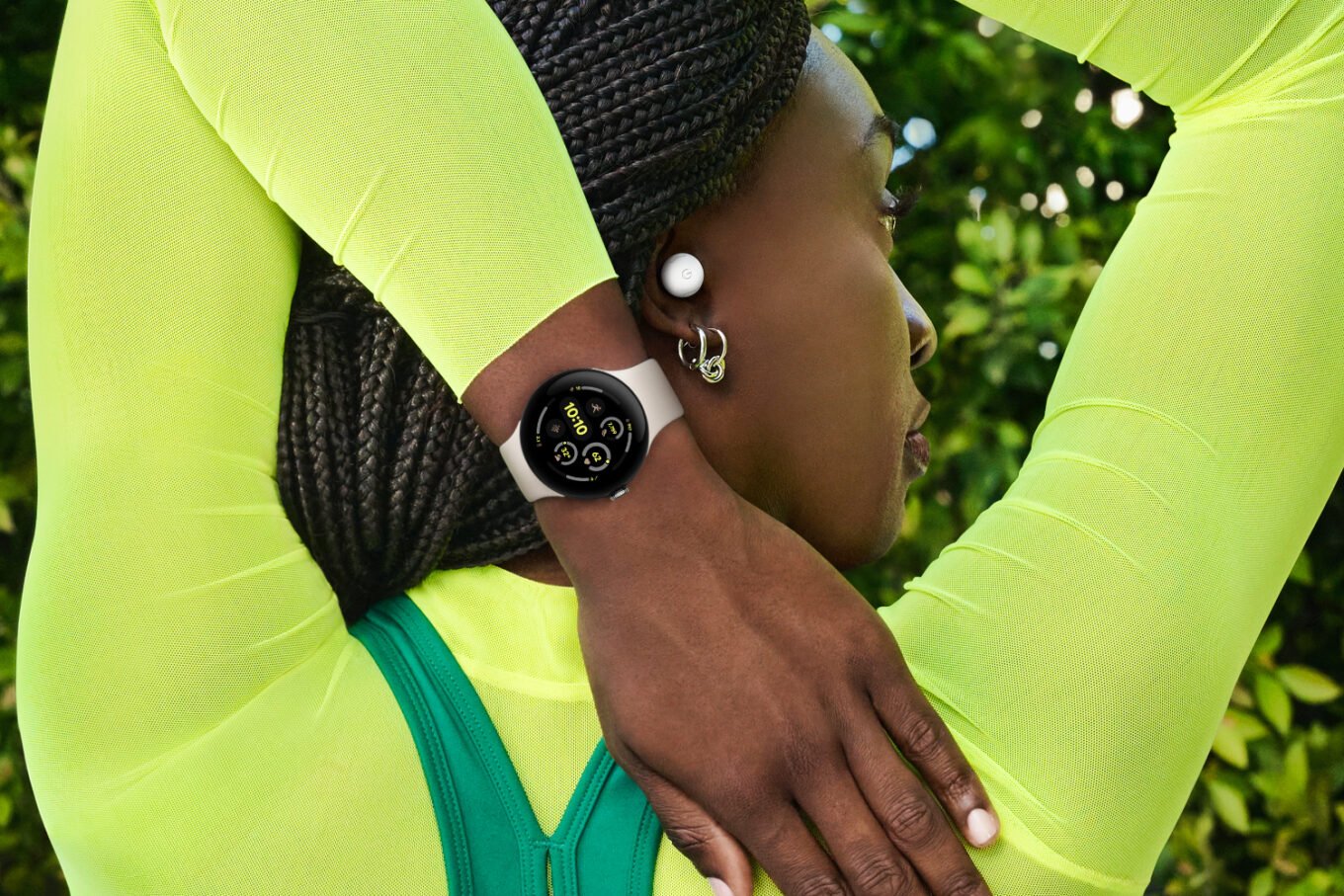 Google Pixel Watch 3 : des écrans plus spacieux pour les deux nouvelles montres (dont une XL !)