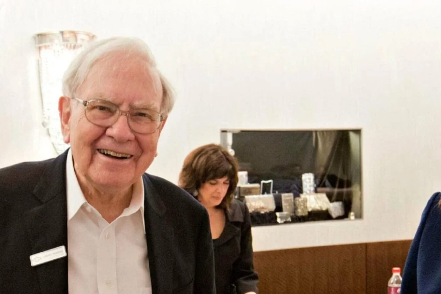 Warren Buffett Investissement Apple Snowflake Tech