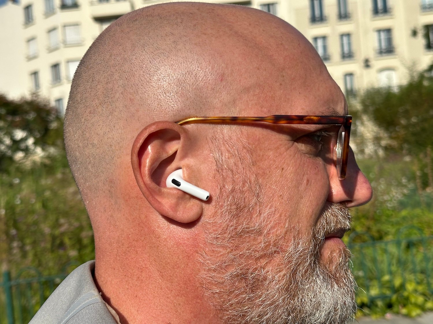 Apple Airpods 4 16