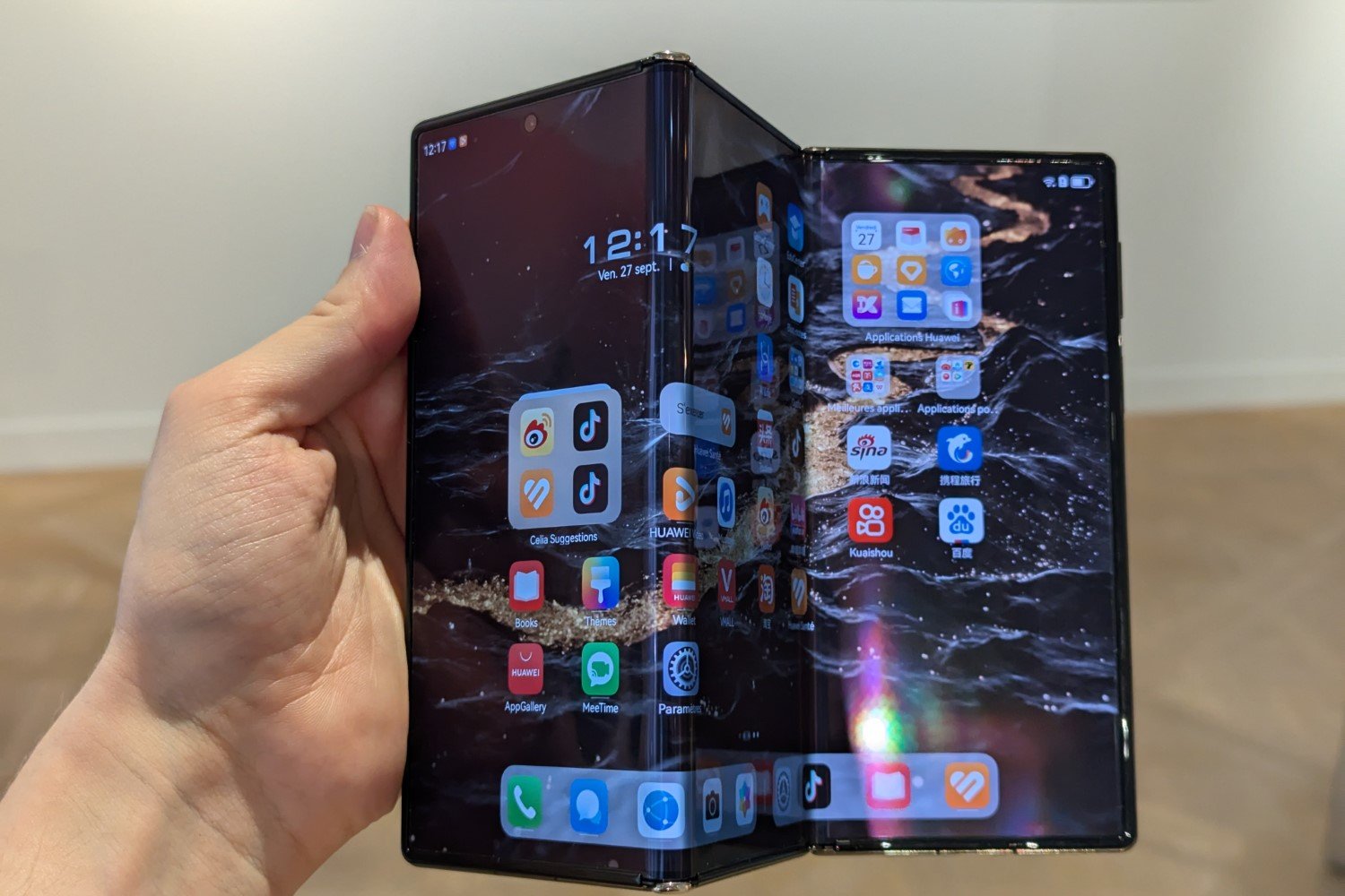 Huawei Mate Xt Prise En Main (39)