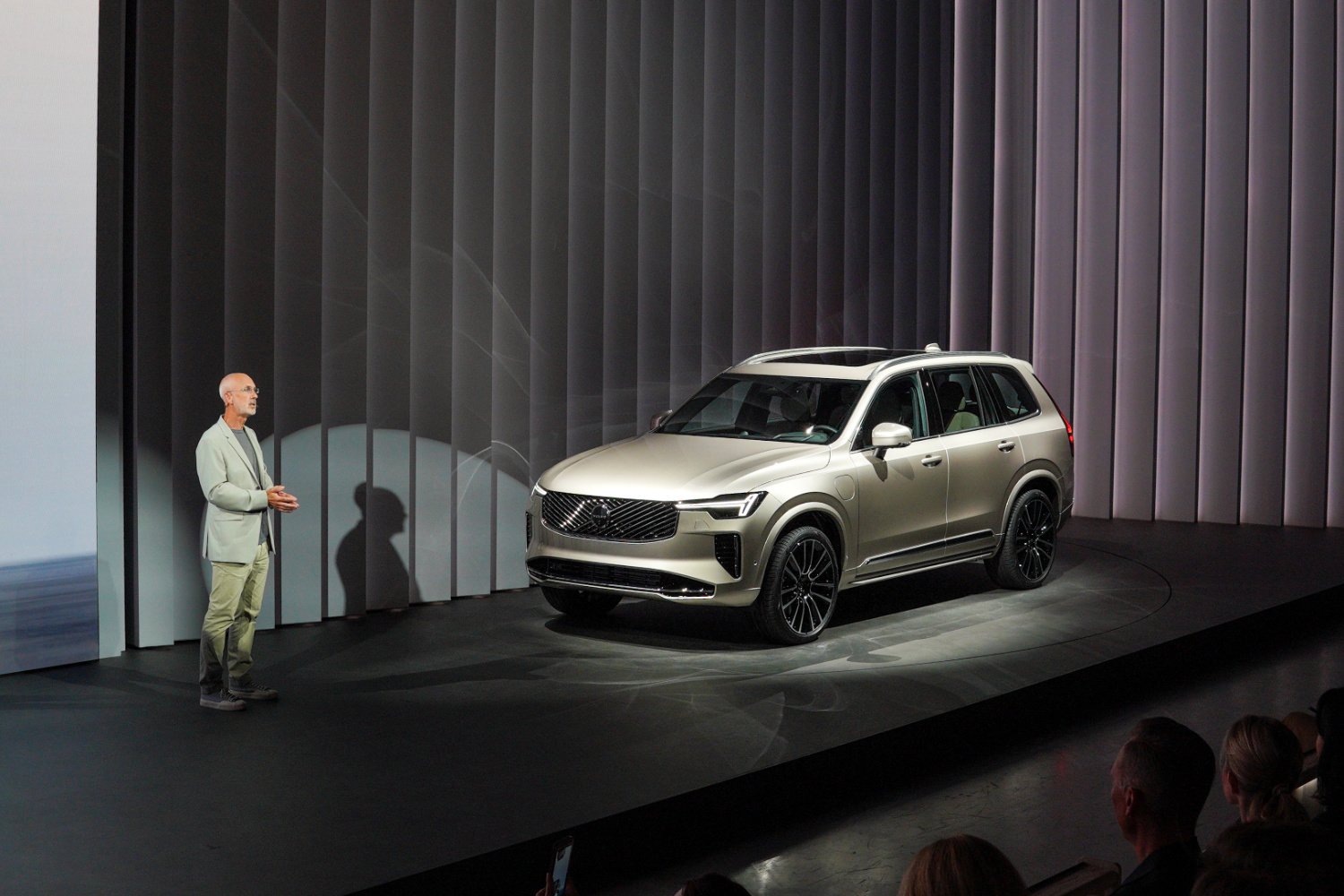 Volvo dit non au tout électrique en 2030 et lance deux nouveaux SUV