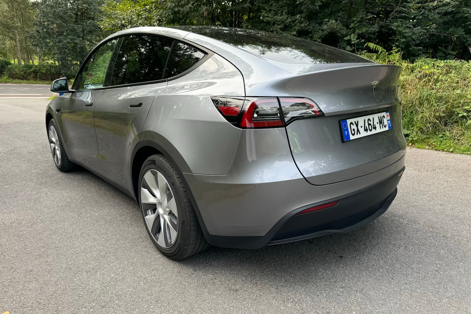 Tesla Model Y 11