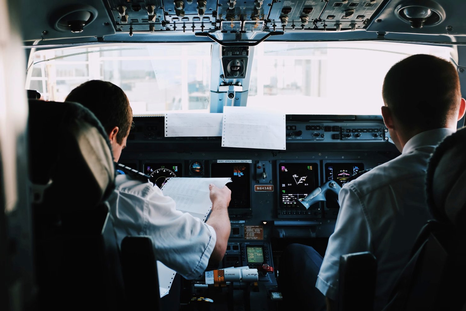 Un pilote par avion : le projet fou des compagnies qui menace la sécurité