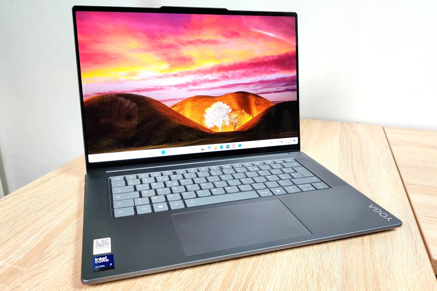 Lenovo Yoga Slim 7i Aura Edition Avis