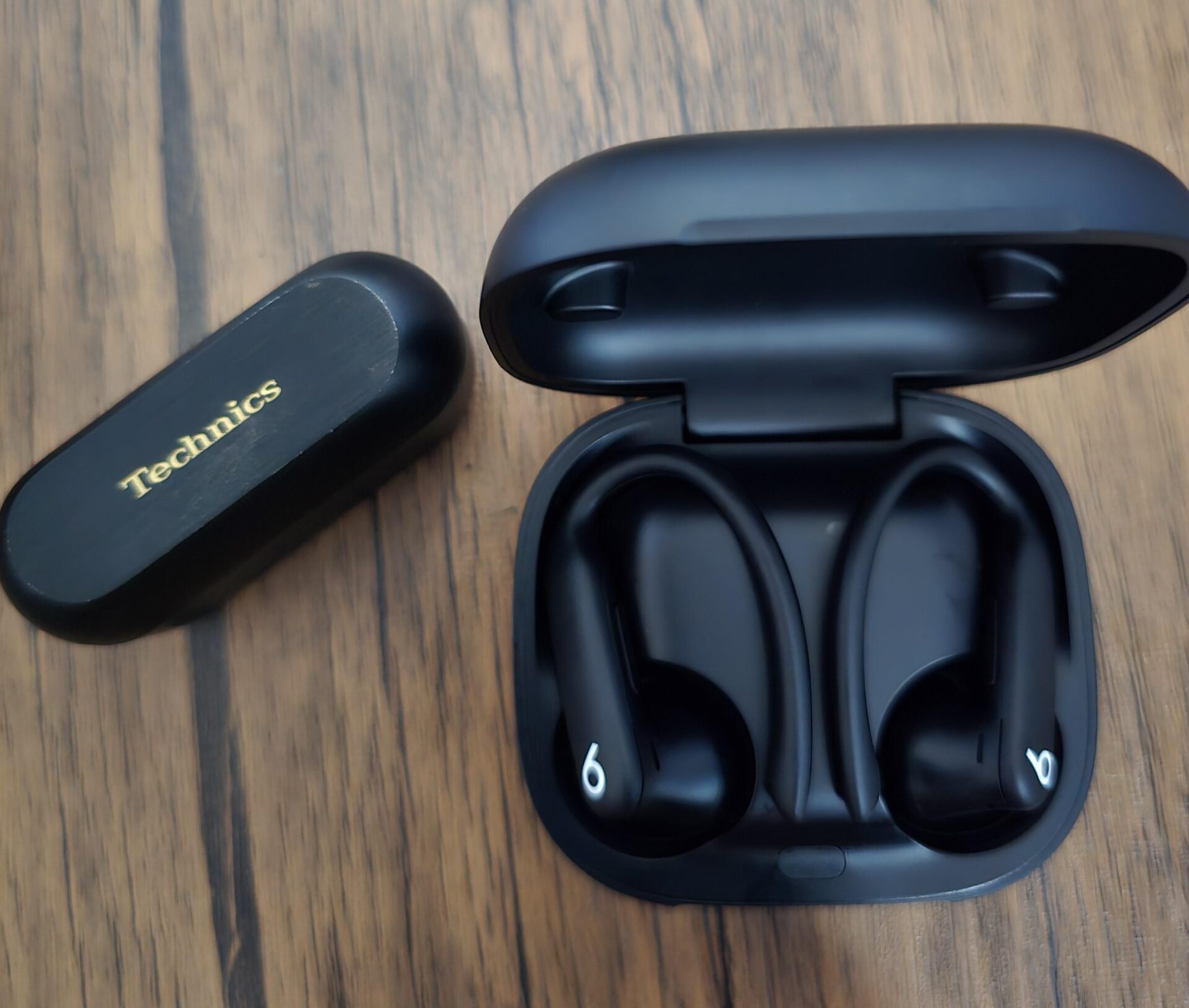 Powerbeats Pro 2 Apple