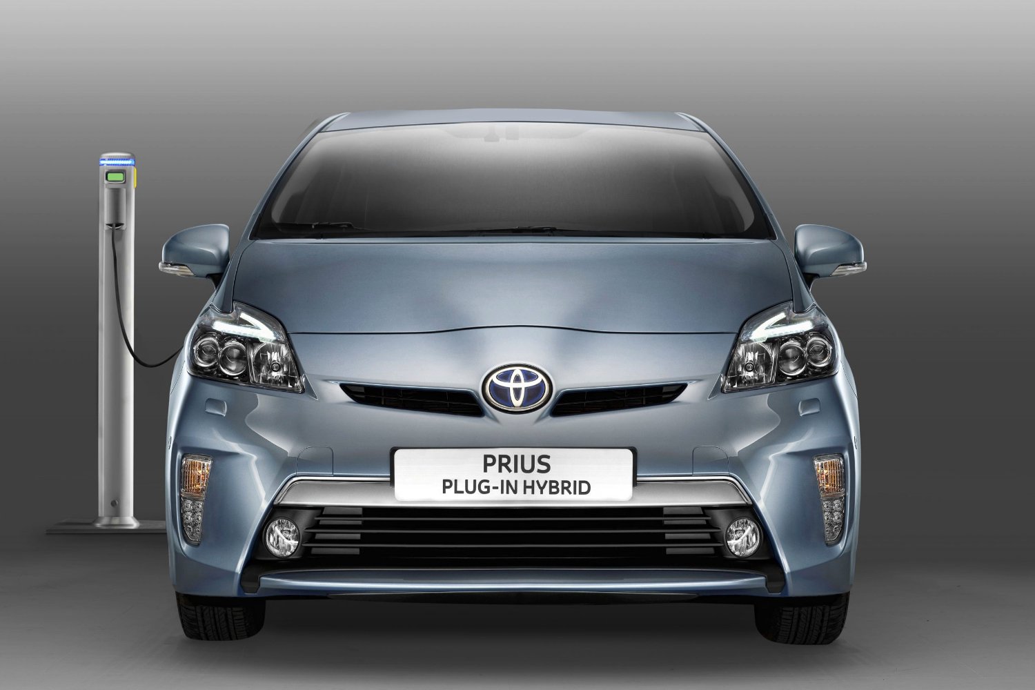 Toyota 2012 Prius Phev