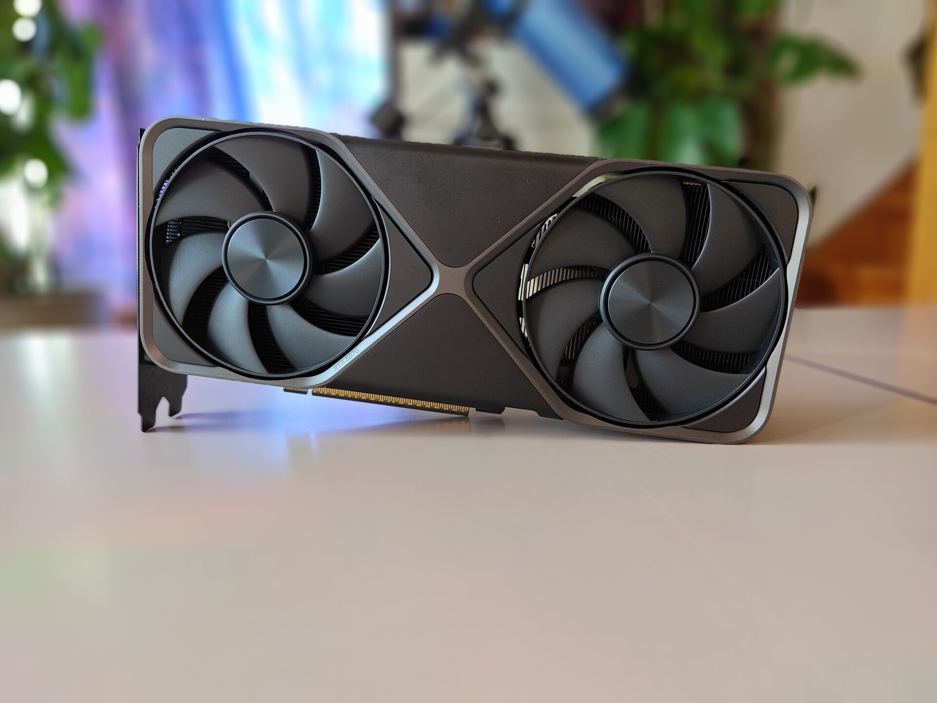 Nvidia Geforce Rtx 5070 Founders Edition Avant