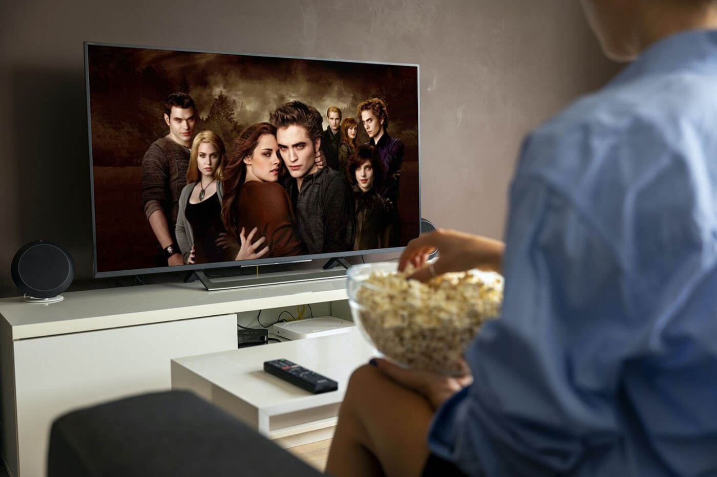 How to Watch Twilight on Netflix in 2024 [All Twilight Saga Movies]