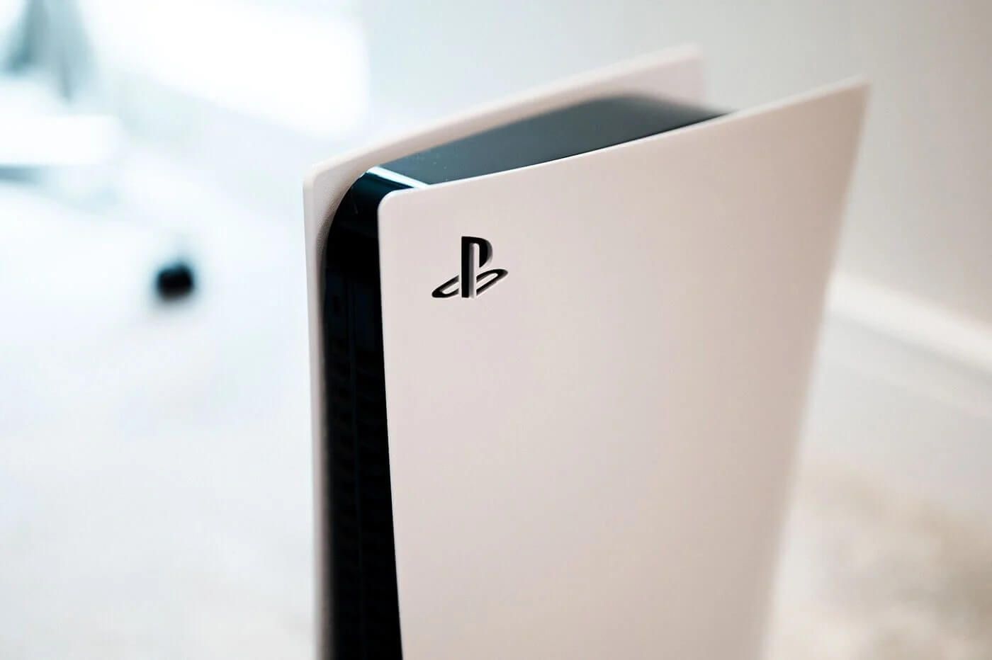 Sony PlayStation 5: la riduzione delle dimensioni tra la PS5