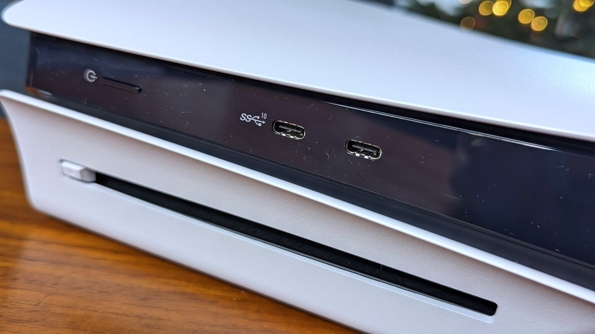 PS5 Slim : l'installation du lecteur oblige d'avoir Internet et c'est  tout à fait